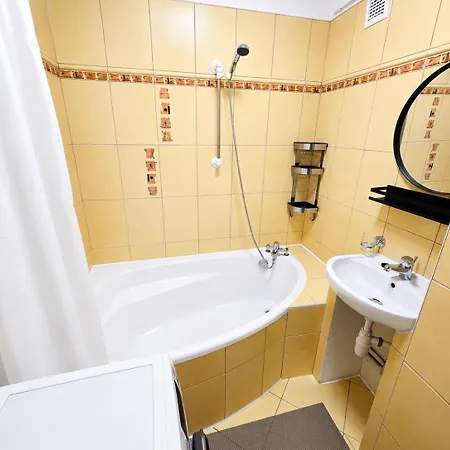 Apartman Z Widokiem Na Bazylike
